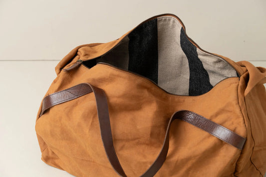 Saarde| Journey Duffle Canvas Bag | Terracotta