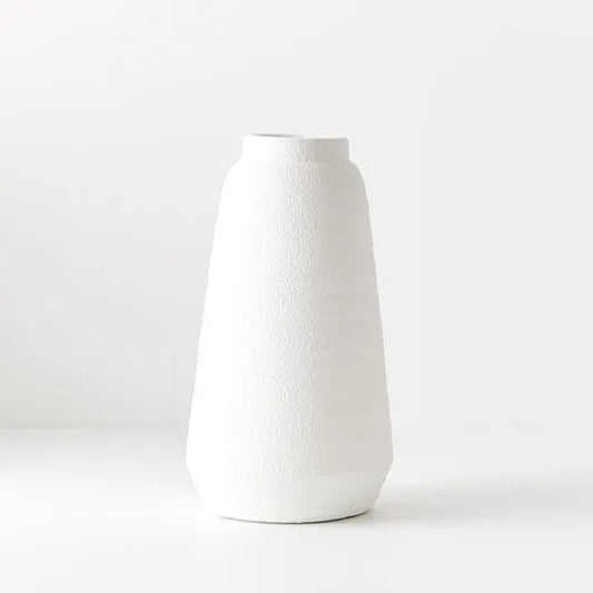 Kata Vase