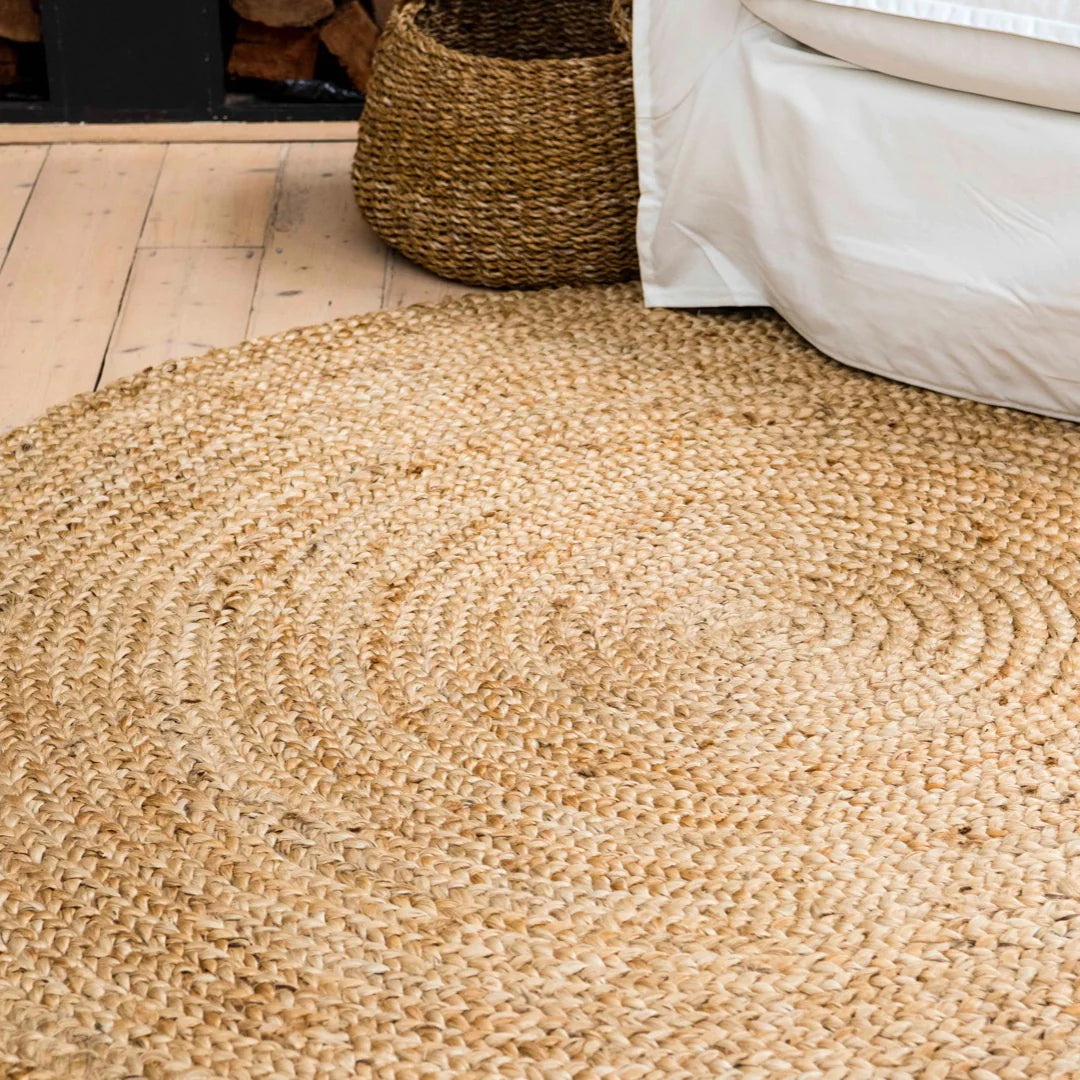 Braided round rug